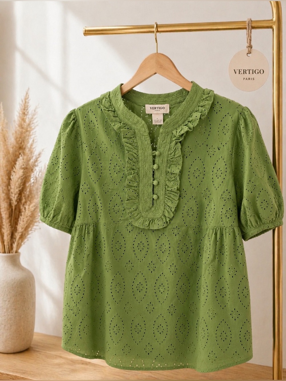 Vertigo Paris Olive Green Eyelet Ruffle Peasant Blouse Size Large Boho Coquette